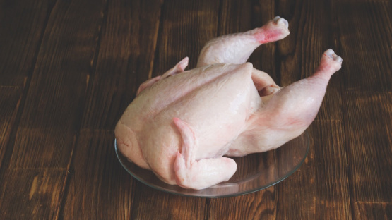 Claves para lograr un escaldado eficiente de aves